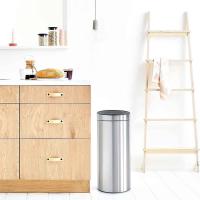 Мусорный бак 30 л Brabantia Touch Bin стальной - 6 фото