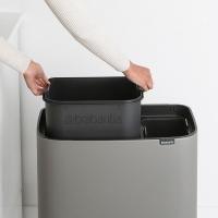 Мусорный бак 34 л Brabantia Bo Pedal Bin серый - 7 фото