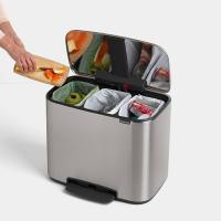 Мусорный бак 33 л Brabantia Bo Pedal Bin стальной - 8 фото