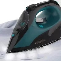 Утюг Black+Decker BXIR2403E черный - 4 фото