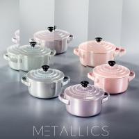 Кокотница керамическая 250 мл Le Creuset Metallics розовый шифон - 1 фото