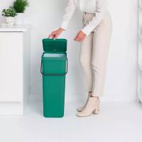 Ведро для мусора 40 л Brabantia Sort&Go зеленое - 13 фото