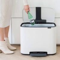 Мусорный бак 36 л Brabantia Bo Pedal Bin белый - 9 фото