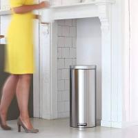 Мусорный бак с педалью 30 л Brabantia серый - 3 фото