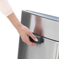 Двухсекционный мусорный бак 10-23 л Brabantia Touch Bin стальной - 9 фото