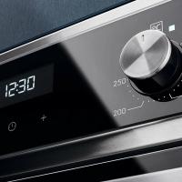 Электрический духовой шкаф 59,4 см Electrolux EOF5C50BX черный - 5 фото