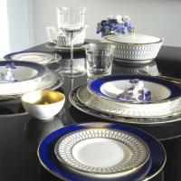 Тарелка обеденная Акцент 23 см Wedgwood Renaissance Gold - 2 фото