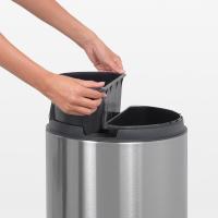 Мусорный бак 20+20 л Brabantia Touch Bin стальной полированный - 7 фото