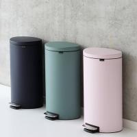 Мусорный бак с педалью 30 л Brabantia Flat Back розовый - 4 фото