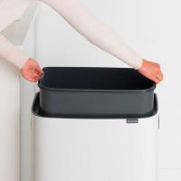 Мусорный бак 60 л Brabantia Bo Pedal Bin белый - 6 фото