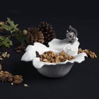 Чаша для орехов Белка 25х20 см Vagabond House Woodland Creatures белая - 6 фото