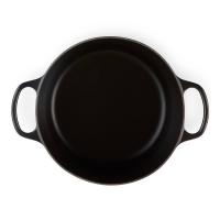 Кастрюля чугунная 24 см 5,3 л Le Creuset Signature матовая черная - 7 фото