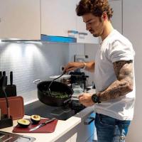 Доска разделочная 25х25х1 см Brabantia Tasty+ - 7 фото