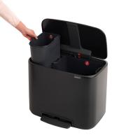 Мусорный бак 34 л Brabantia Bo Pedal Bin черный - 6 фото