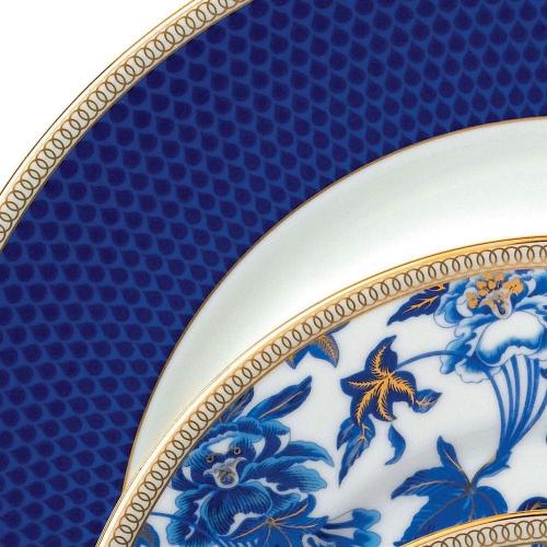 Тарелка салатная 23 см Wedgwood Hibiscus