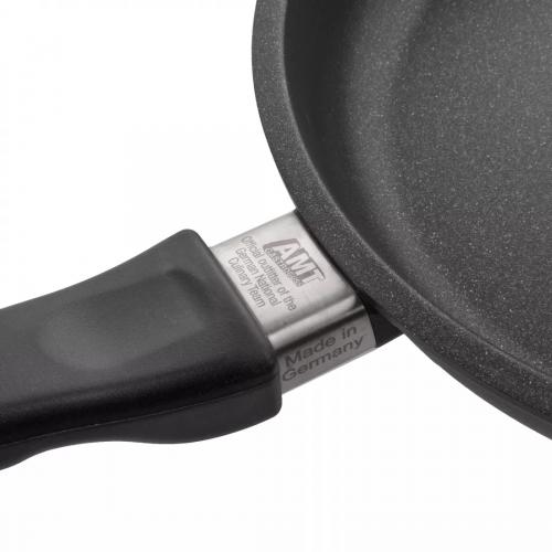 Сковорода антипригарная 28 см AMT Frying Pans Fix черная