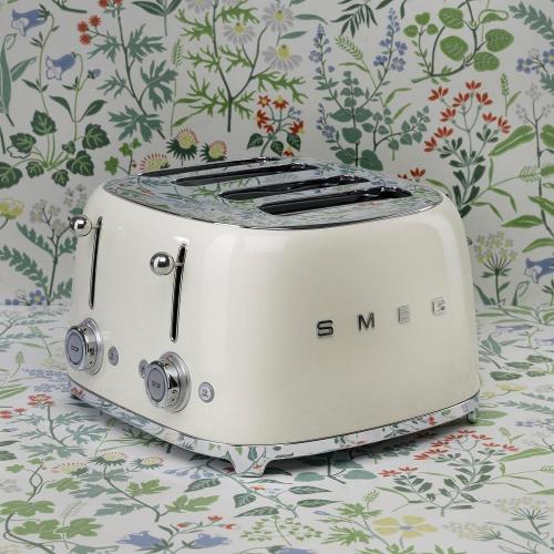 Тостер на 4 ломтика Smeg 50's Style TSF03CREU бежевый