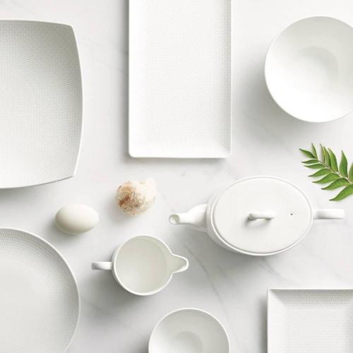 Салатник 25х25 см Wedgwood Gio