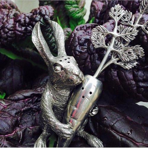 Солонка и перечница Rabbit Carrot 7,6х6,4 см Vagabond House Garden Friends