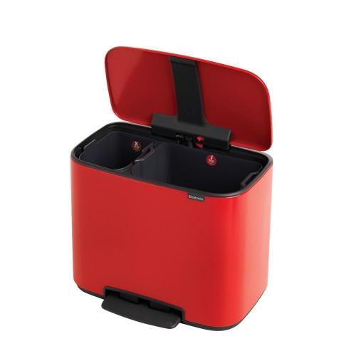 Мусорный бак 34 л Brabantia Bo Pedal Bin красный