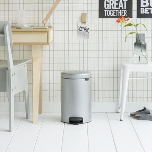 Ведро для мусора с педалью 12л Brabantia NewIcon металлик