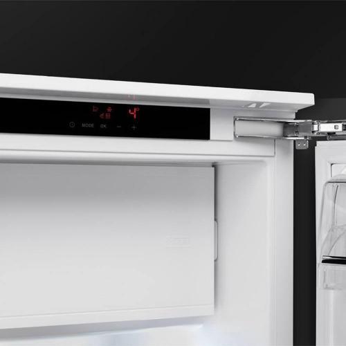 Встраиваемый однодверный холодильник 122 см Smeg S8C124DE белый - 1 фото