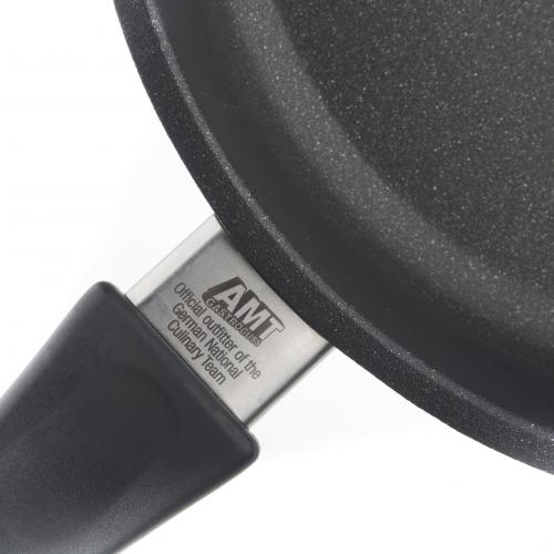 Сковорода алюминиевая 24 см AMT Frying Pans