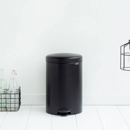 Мусорный бак с педалью 20 л Brabantia NewIcon черный