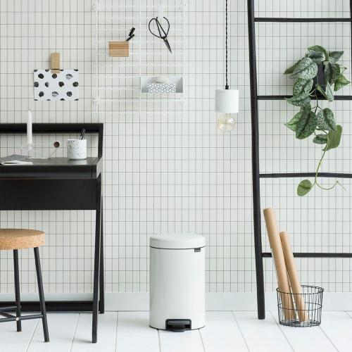 Мусорный бак с педалью 12 л Brabantia NewIcon белый