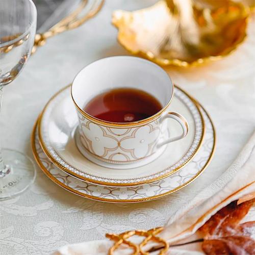 Блюдце 15 см Noritake Trefolio Gold бежевое