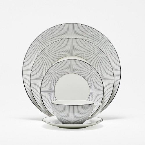 Тарелка 23 см Wedgwood Jasper Conran Pin Stripe