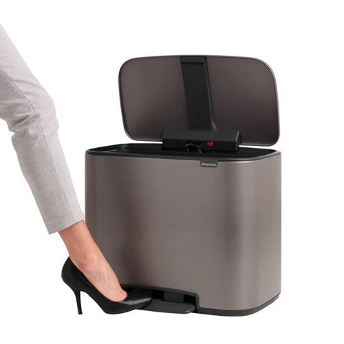 Мусорный бак с педалью 36 л Brabantia Bo Pedal Bin платиновый