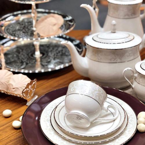 Салатник 24,5 см Noritake Montvale Platinum белый