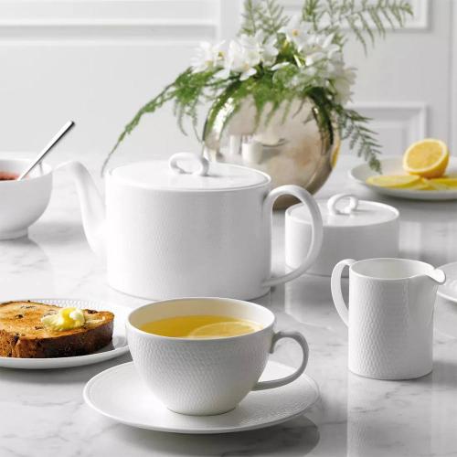 Чайная пара 260 мл Wedgwood Gio белая