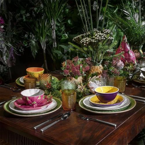 Тарелка десертная 25,8х20,6х2,6 см Bordallo Pinheiro Tropical Fruits розовая