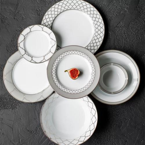 Тарелка закусочная 21 см Noritake Eternal Palace серебряная