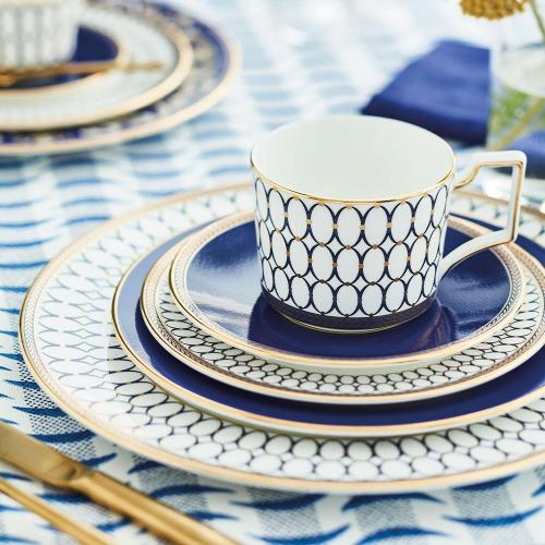 Тарелка десертная 18 см Wedgwood Renaissance Gold