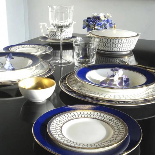 Тарелка десертная 18 см Wedgwood Renaissance Gold