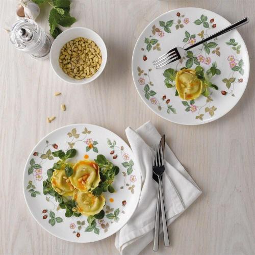 Суповая тарелка 20 см Wedgwood Wild Strawberry