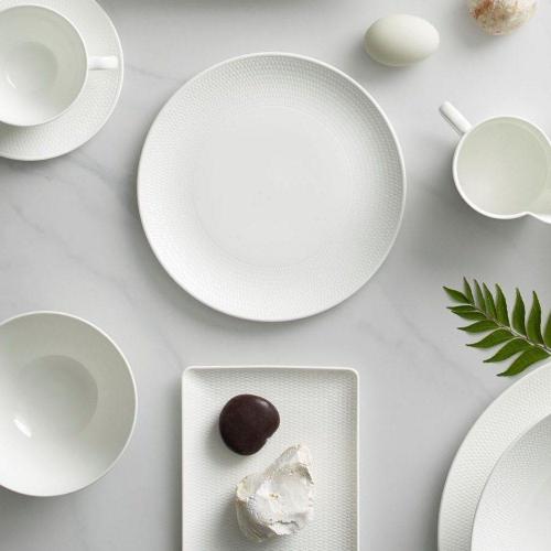 Тарелка десертная 17 см Wedgwood Gio
