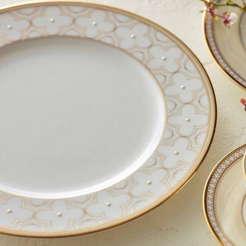 Сервировочное блюдо Noritake Trefolio Gold белое