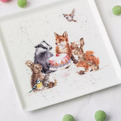 Блюдо сервировочное 18х18 см Royal Worcester Забавная фауна Лесная вечеринка белое