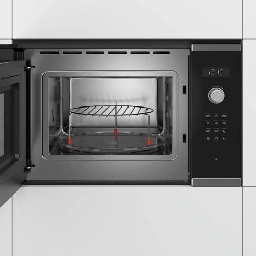 Встраиваемая микроволновая печь 59,4х38,8 см Bosch Serie 6 BEL554MS0 черная