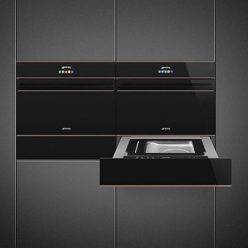 Вакуумный упаковщик 60х14 см Smeg Dolce Stil Novo CPV615NR черный