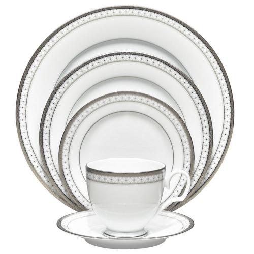 Тарелка закусочная 21 см Noritake Rochester Platinum белая