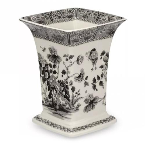 Ваза 16,5х16,5х22,5 см Spode Heritage белая