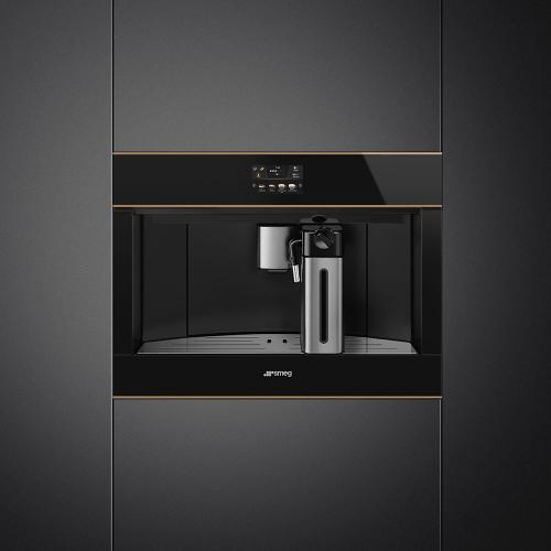 Встраиваемая кофемашина 2,4 л Smeg Dolce Stil Novo CMS4604NRRU черная