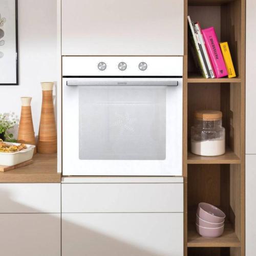 Электрический духовой шкаф 59,5 см Gorenje Essential BO6725E02WG белый