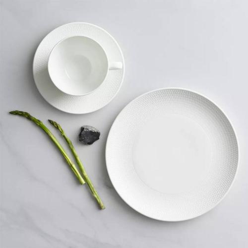 Чайная пара 340 мл Wedgwood Gio белая