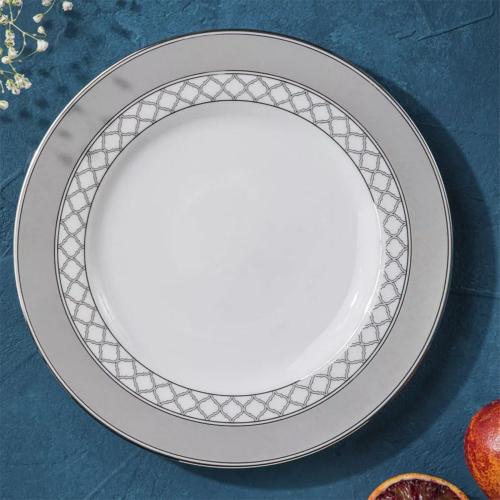 Тарелка закусочная 21 см Noritake Eternal Palace серебряная